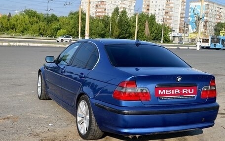 BMW 3 серия, 2003 год, 800 000 рублей, 32 фотография