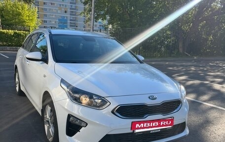 KIA cee'd III, 2019 год, 1 530 000 рублей, 2 фотография