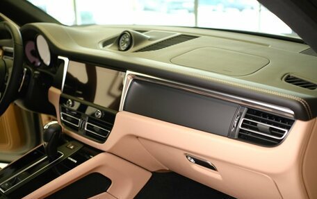 Porsche Macan I рестайлинг, 2025 год, 11 999 000 рублей, 14 фотография