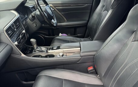 Lexus RX IV рестайлинг, 2016 год, 3 700 000 рублей, 10 фотография