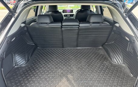Lexus RX IV рестайлинг, 2016 год, 3 700 000 рублей, 19 фотография