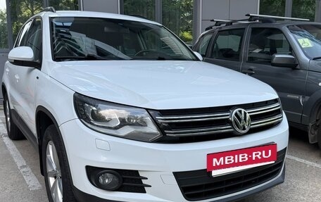 Volkswagen Tiguan I, 2015 год, 1 950 000 рублей, 2 фотография