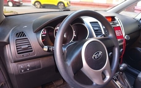 KIA Venga I, 2015 год, 1 070 000 рублей, 11 фотография