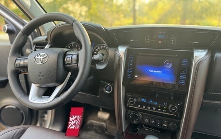 Toyota Fortuner II, 2017 год, 2 899 000 рублей, 10 фотография