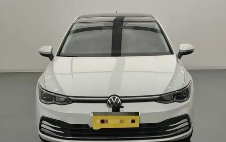 Volkswagen Golf VIII, 2023 год, 1 585 000 рублей, 2 фотография