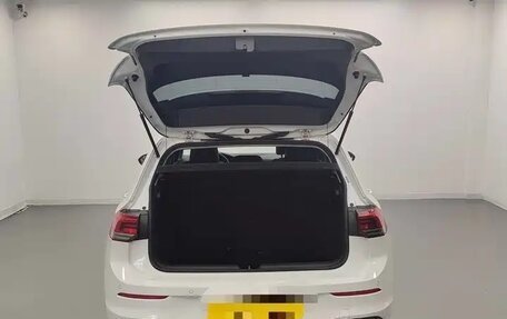 Volkswagen Golf VIII, 2023 год, 1 585 000 рублей, 11 фотография