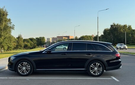 Mercedes-Benz E-Класс, 2019 год, 4 400 000 рублей, 8 фотография