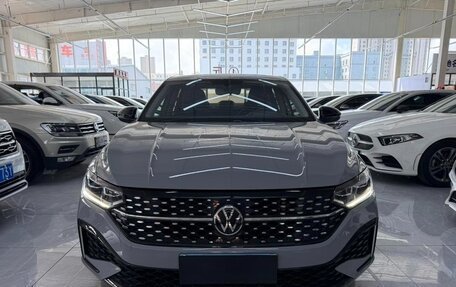 Volkswagen Lavida, 2023 год, 1 650 000 рублей, 2 фотография