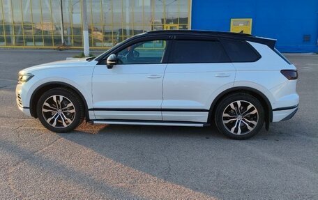 Volkswagen Touareg III, 2019 год, 5 550 000 рублей, 2 фотография