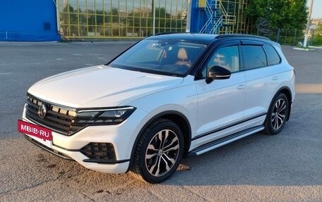 Volkswagen Touareg III, 2019 год, 5 550 000 рублей, 8 фотография