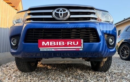 Toyota Hilux VIII, 2018 год, 4 300 000 рублей, 4 фотография