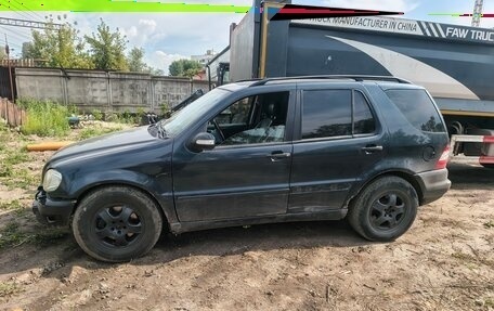 Mercedes-Benz M-Класс, 2002 год, 400 000 рублей, 3 фотография