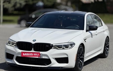 BMW M5, 2019 год, 5 780 000 рублей, 4 фотография