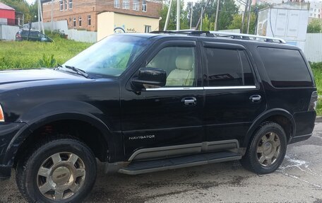 Lincoln Navigator, 2003 год, 565 000 рублей, 2 фотография