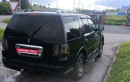 Lincoln Navigator, 2003 год, 565 000 рублей, 3 фотография