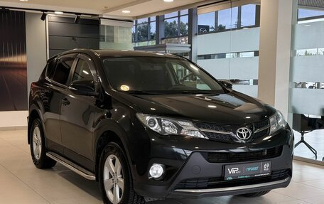 Toyota RAV4, 2013 год, 1 815 000 рублей, 3 фотография