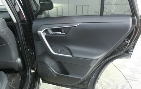 Toyota RAV4, 2024 год, 3 850 000 рублей, 24 фотография