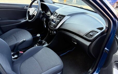 Hyundai Solaris II рестайлинг, 2016 год, 888 000 рублей, 13 фотография
