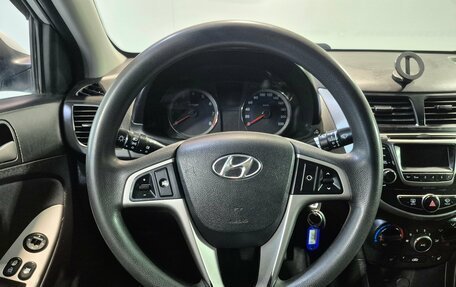 Hyundai Solaris II рестайлинг, 2016 год, 950 000 рублей, 10 фотография