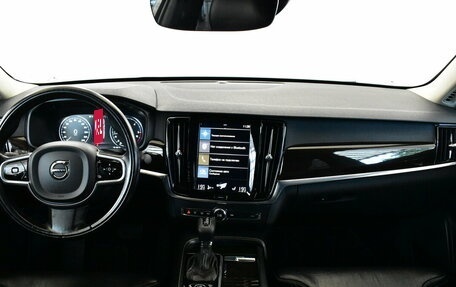 Volvo S90 II рестайлинг, 2017 год, 2 190 000 рублей, 5 фотография