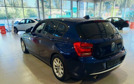 BMW 1 серия, 2011 год, 1 030 000 рублей, 6 фотография