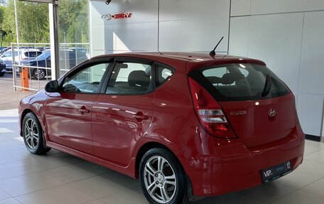 Hyundai i30 I, 2010 год, 715 000 рублей, 4 фотография