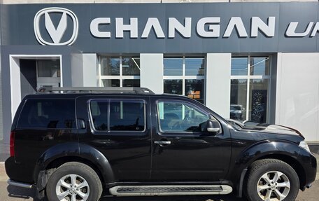 Nissan Pathfinder, 2011 год, 1 400 000 рублей, 2 фотография