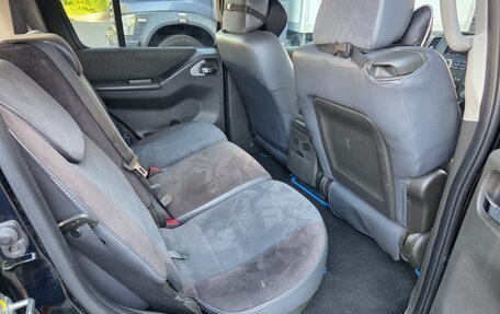 Nissan Pathfinder, 2011 год, 1 400 000 рублей, 14 фотография