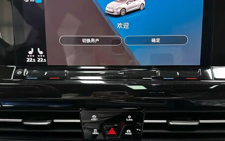 Volkswagen Golf VIII, 2023 год, 1 800 000 рублей, 11 фотография