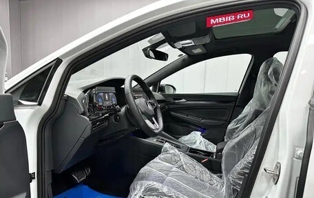 Volkswagen Golf VIII, 2023 год, 1 800 000 рублей, 6 фотография