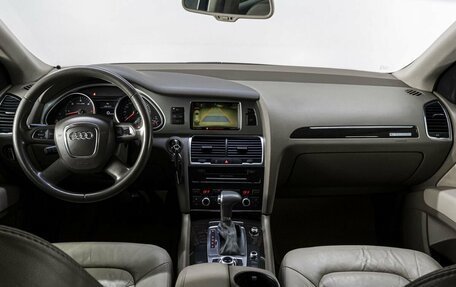 Audi Q7, 2010 год, 1 879 000 рублей, 19 фотография