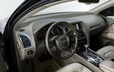 Audi Q7, 2010 год, 1 879 000 рублей, 10 фотография