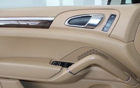 Porsche Cayenne III, 2011 год, 2 099 900 рублей, 13 фотография