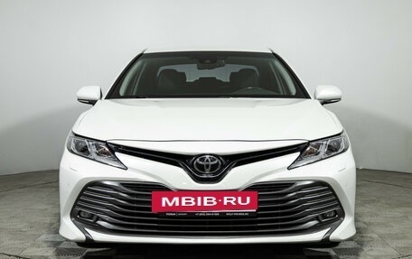 Toyota Camry, 2018 год, 2 319 000 рублей, 3 фотография