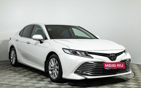 Toyota Camry, 2018 год, 2 319 000 рублей, 4 фотография