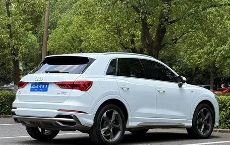Audi Q3, 2022 год, 2 260 000 рублей, 3 фотография