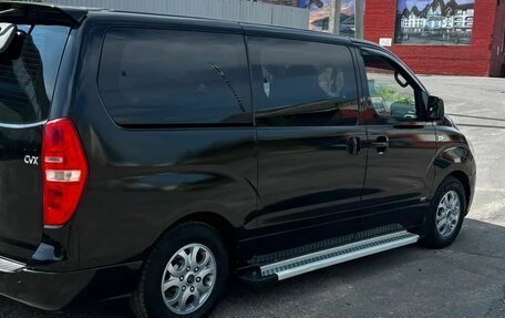 Hyundai Grand Starex Grand Starex I рестайлинг 2, 2011 год, 900 000 рублей, 8 фотография