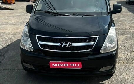 Hyundai Grand Starex Grand Starex I рестайлинг 2, 2011 год, 900 000 рублей, 7 фотография