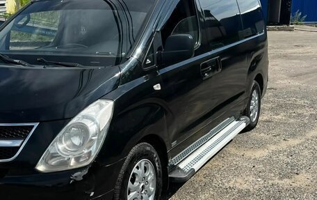 Hyundai Grand Starex Grand Starex I рестайлинг 2, 2011 год, 900 000 рублей, 13 фотография