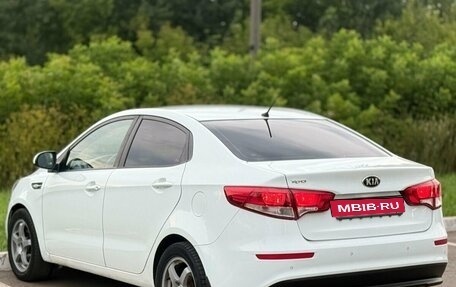 KIA Rio III рестайлинг, 2016 год, 990 000 рублей, 13 фотография