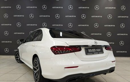 Mercedes-Benz E-Класс, 2021 год, 4 350 000 рублей, 5 фотография
