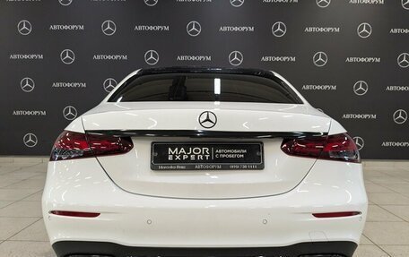 Mercedes-Benz E-Класс, 2021 год, 4 350 000 рублей, 6 фотография