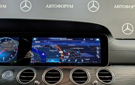 Mercedes-Benz E-Класс, 2021 год, 4 350 000 рублей, 15 фотография