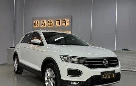 Volkswagen T-Roc I, 2022 год, 1 297 000 рублей, 3 фотография