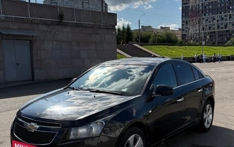 Chevrolet Cruze II, 2011 год, 380 000 рублей, 2 фотография