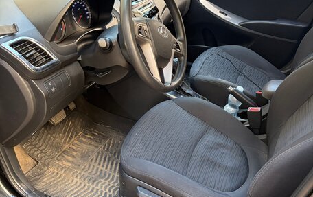Hyundai Solaris II рестайлинг, 2015 год, 1 150 000 рублей, 8 фотография