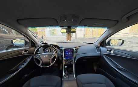 Hyundai Sonata VI, 2011 год, 1 300 000 рублей, 9 фотография