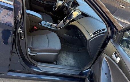 Hyundai Sonata VI, 2011 год, 1 300 000 рублей, 14 фотография