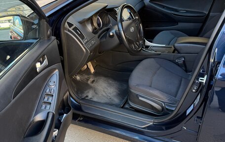Hyundai Sonata VI, 2011 год, 1 300 000 рублей, 13 фотография