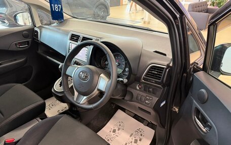 Toyota Ractis II, 2011 год, 1 009 000 рублей, 10 фотография